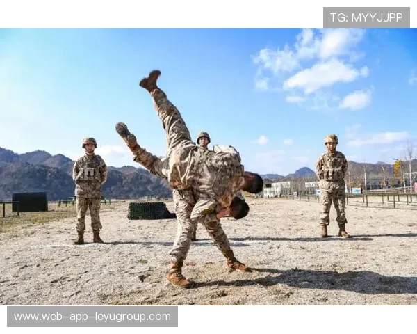 国家队调整战术板块 聚焦速度与反击，国家队作战姿势